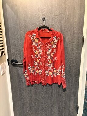 Johnny Was Size M blouse NEVER WORN